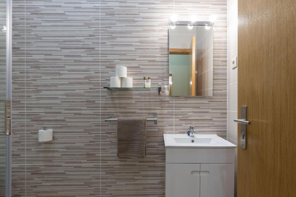Opo Santa Catarina Apartment Porto Bagian luar foto